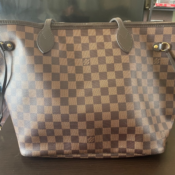 GUC Louis Vuitton Neverfull MM - Picture 8 of 9